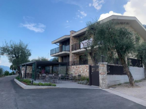 Camping Denis Brenzone